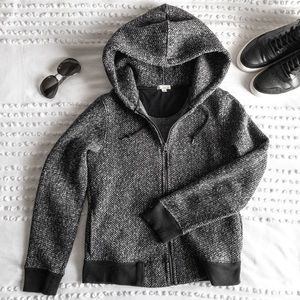 GAP black white herringbone zip up hoodie. Small
